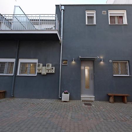Katie'S Blue House Apartment Волос Екстериор снимка