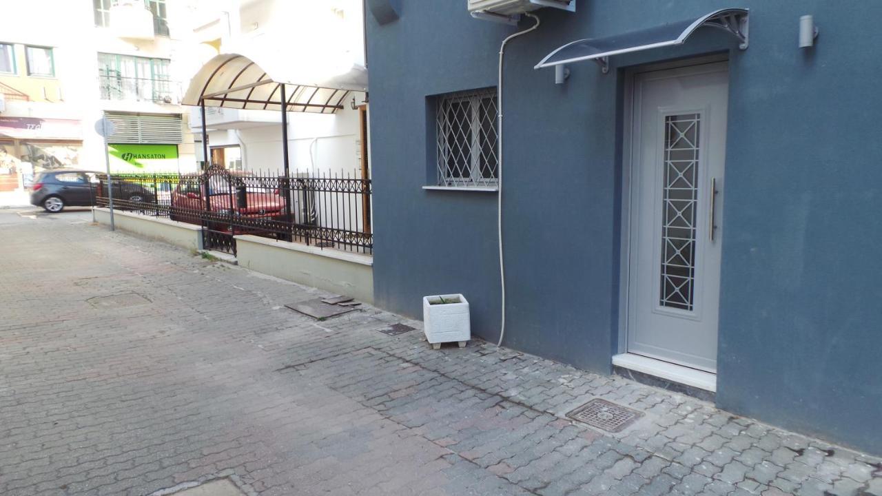 Katie'S Blue House Apartment Волос Екстериор снимка