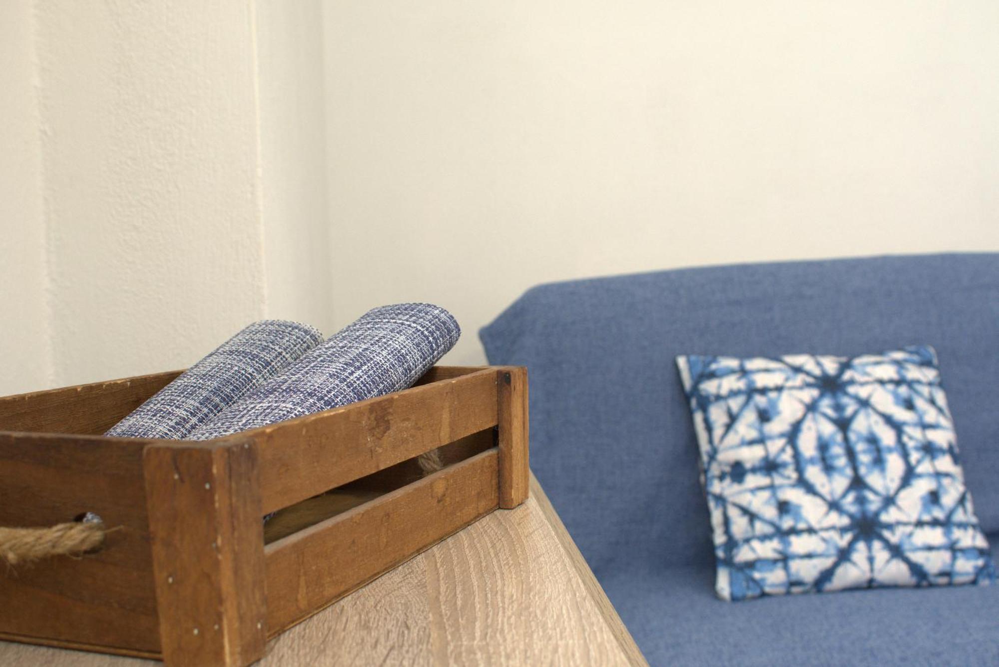 Katie'S Blue House Apartment Волос Екстериор снимка