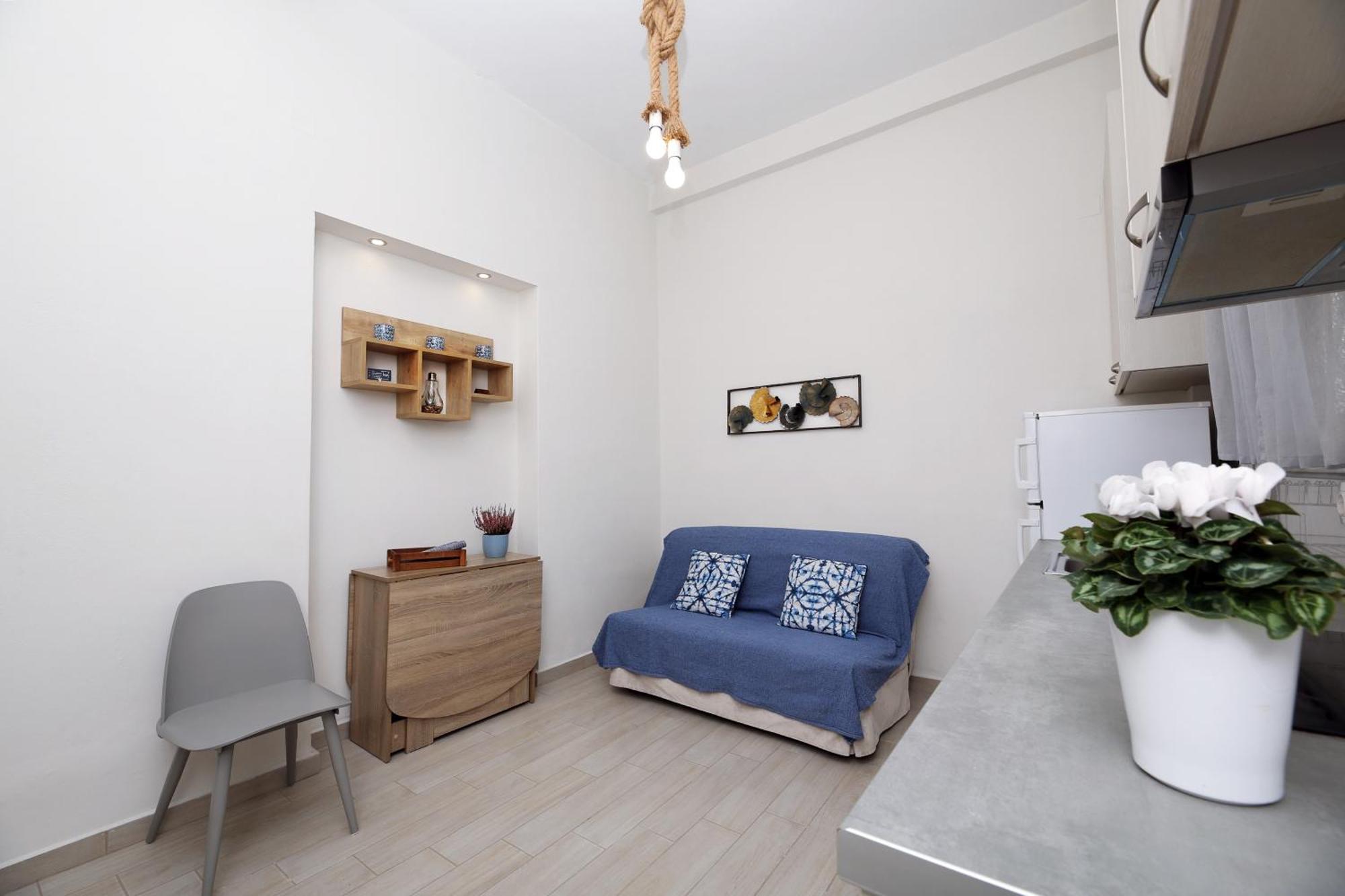 Katie'S Blue House Apartment Волос Екстериор снимка